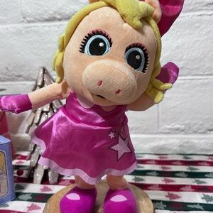 DISNEY Junior Sing Shake Piggy Muppet Babies 15" Singing Dancing Plush Pink